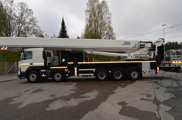 Bronto Skylift S90HLA Bronto Skylift S90HLA